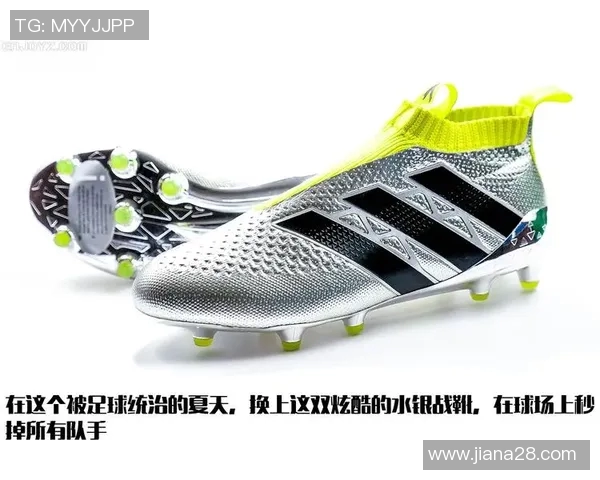 如何根据脚型和品牌选择合适的足球鞋尺码指南